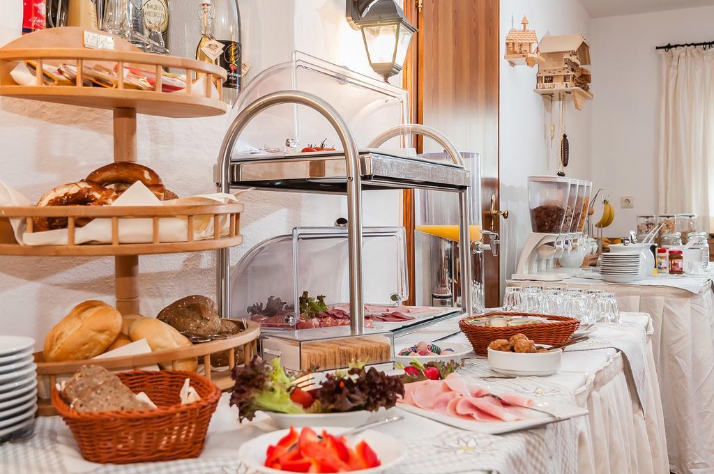 Landhaus Weidenhof Hotel Бад Грисбах Екстериор снимка